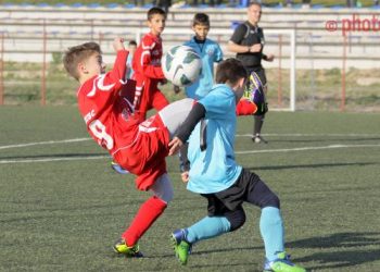 FC Juniorul și Dinamo