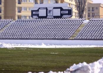 Stadionul Sportul Studențesc, pe vremea când se juca fotbal de calitate în Regie și iarna ningea în București
